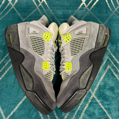 JORDAN 4 NEON 95 UK10 *PRE-LOVED*