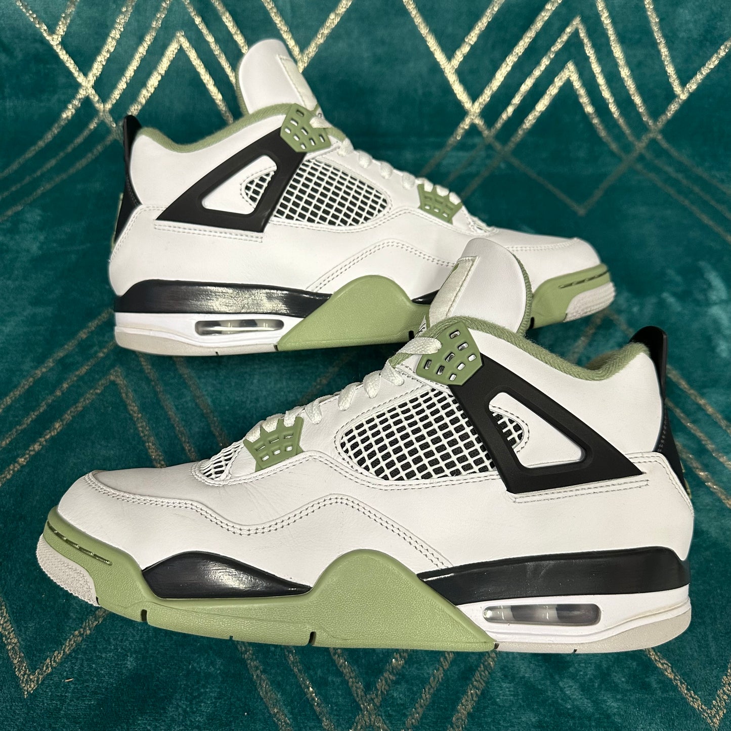 JORDAN 4 SEAFOAM (W) UK9.5 *PRE-LOVED*