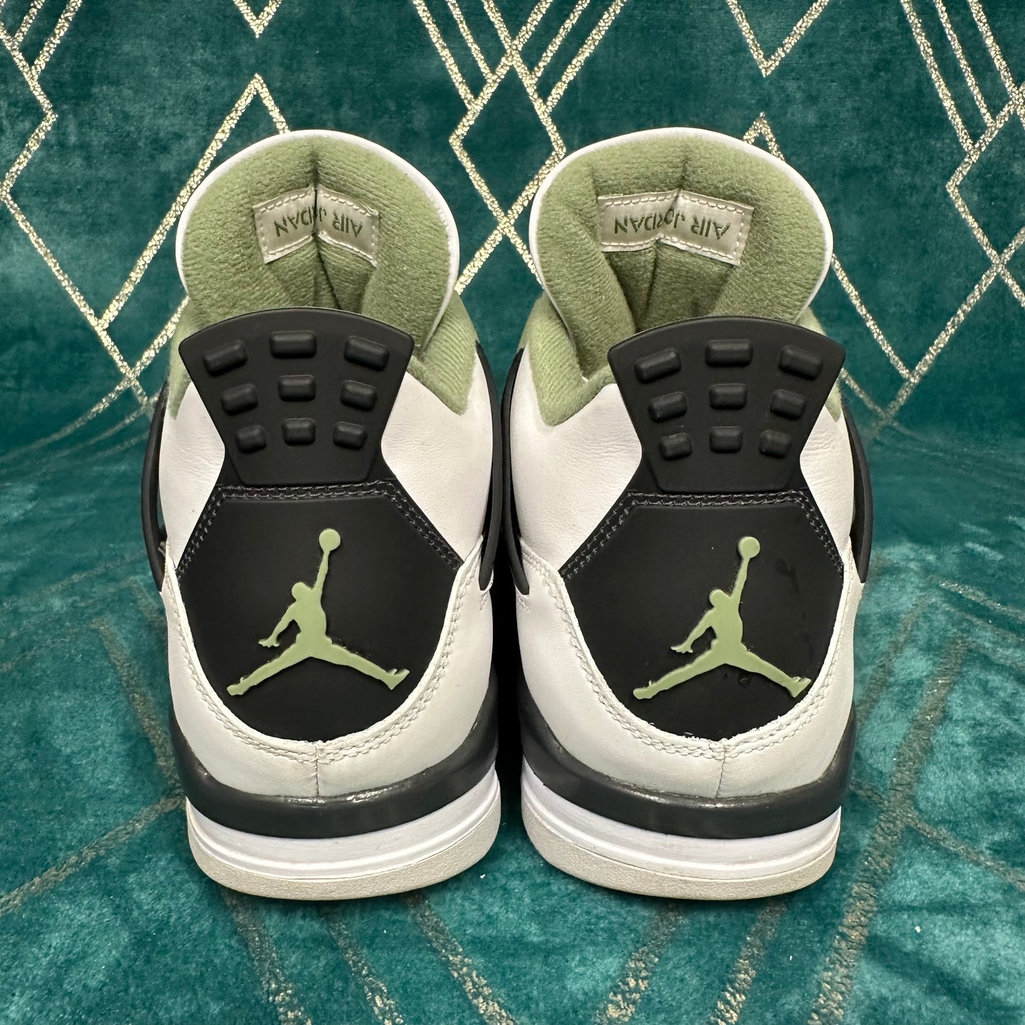 JORDAN 4 SEAFOAM (W) UK9.5 *PRE-LOVED*