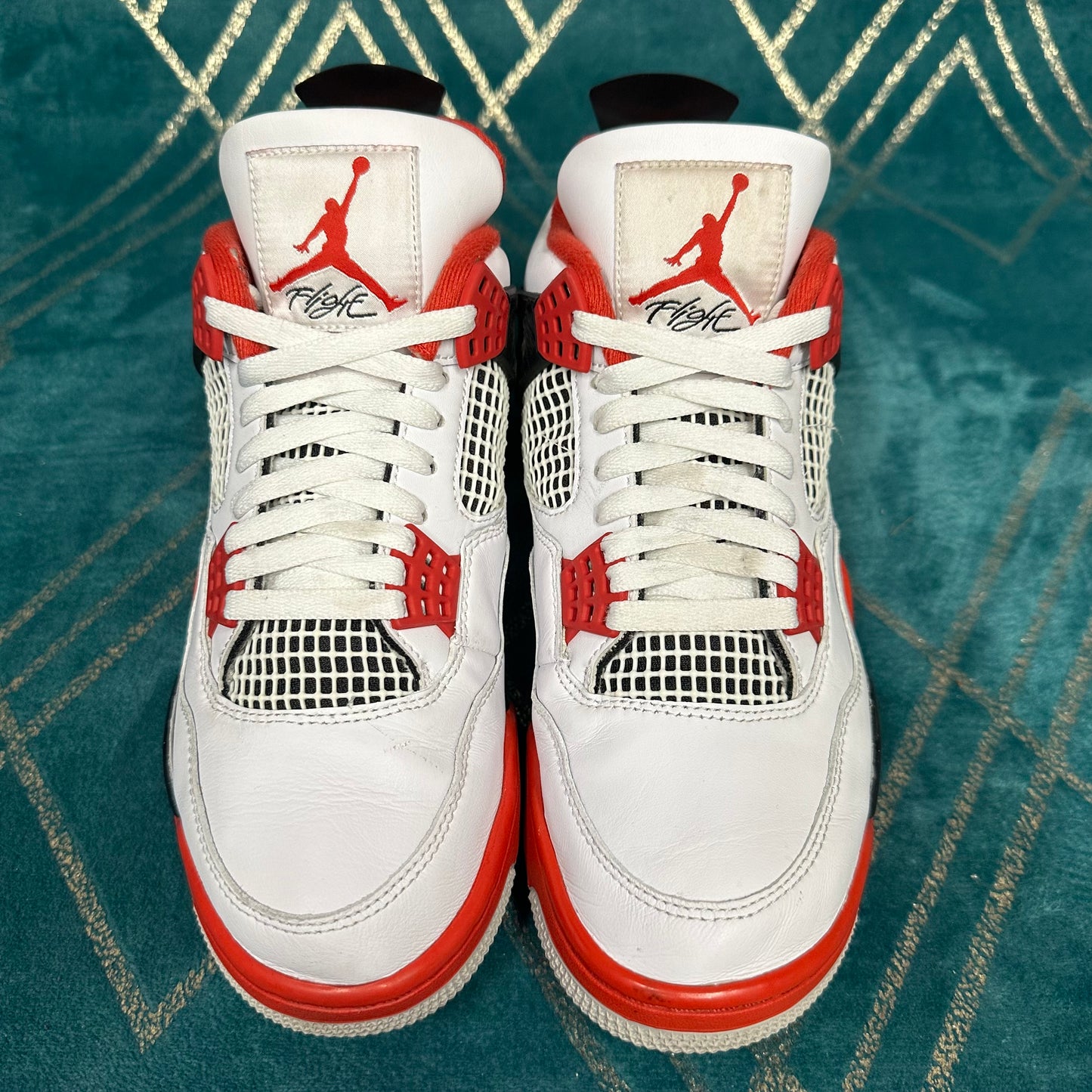 JORDAN 4 FIRE RED 2020 UK8 *PRE-LOVED*