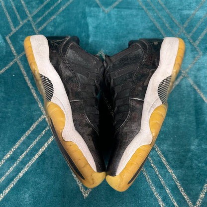 JORDAN 11 LOW BARONS (GS) UK5.5 *PRE-LOVED*