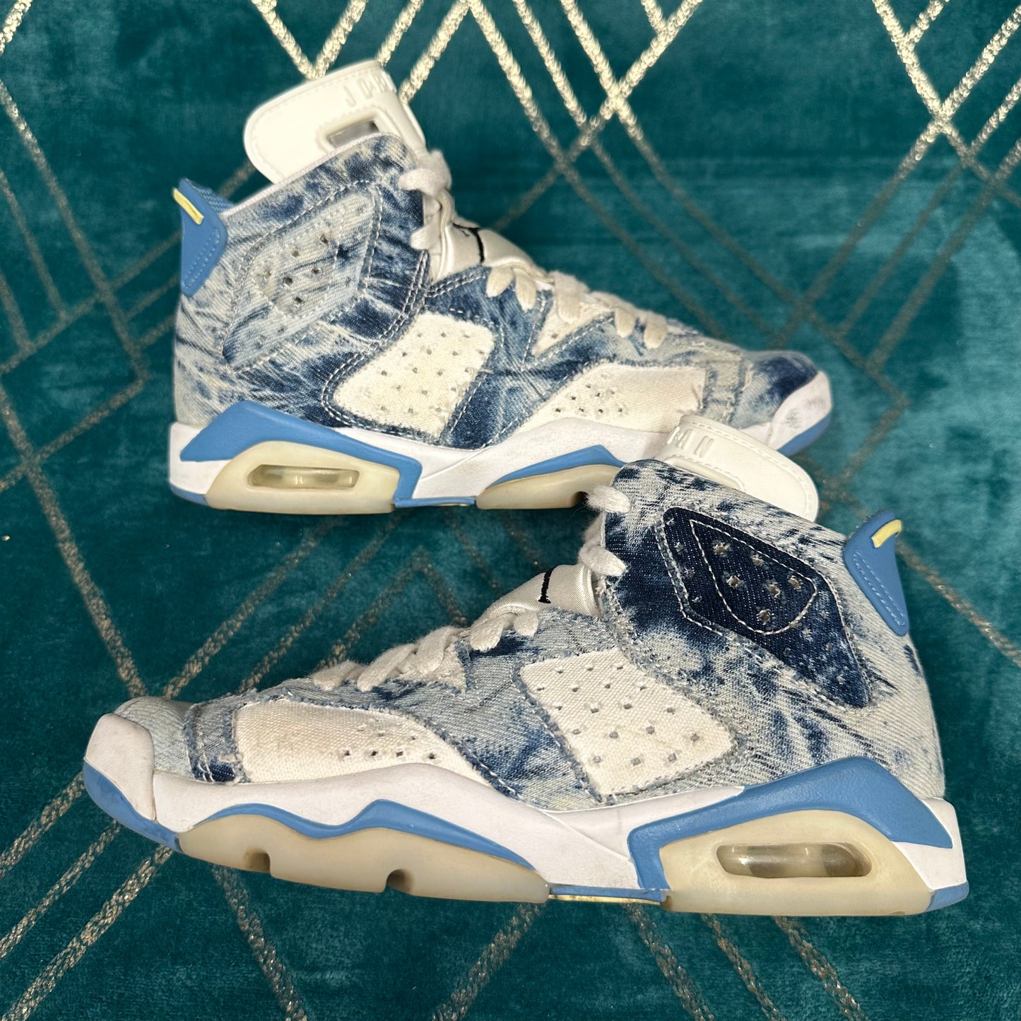 JORDAN 6 WASHED DENIM (GS) UK3 *PRE-LOVED*