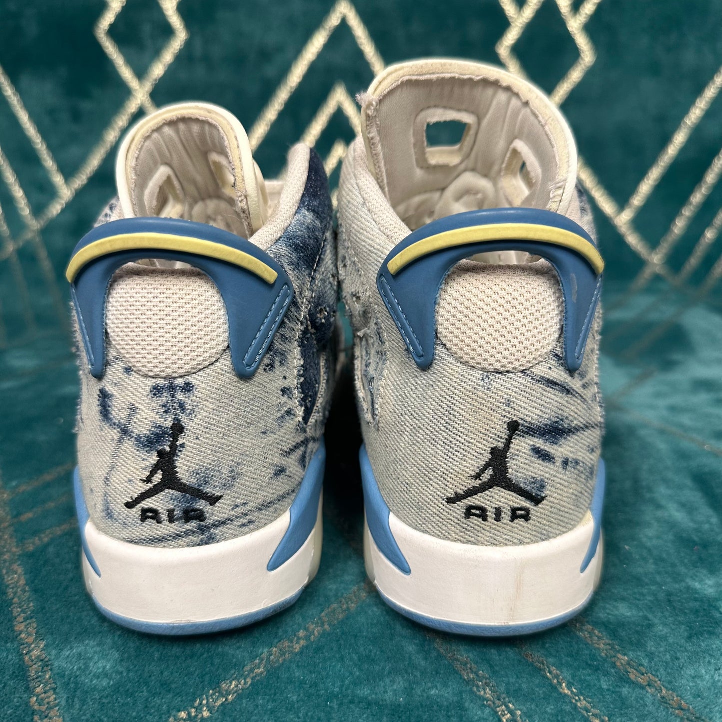 JORDAN 6 WASHED DENIM (GS) UK3 *PRE-LOVED*