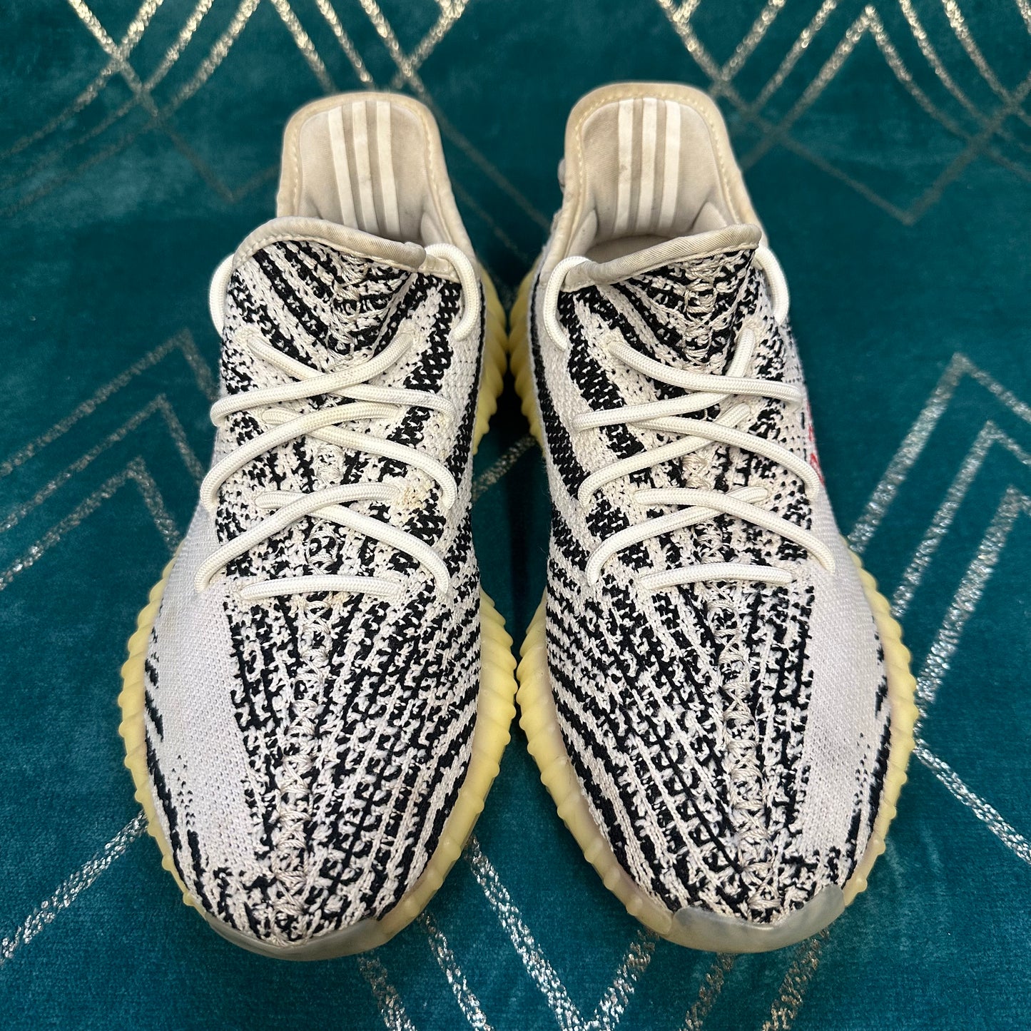 YEEZY BOOST 350 ZEBRA UK7 *PRE-LOVED*