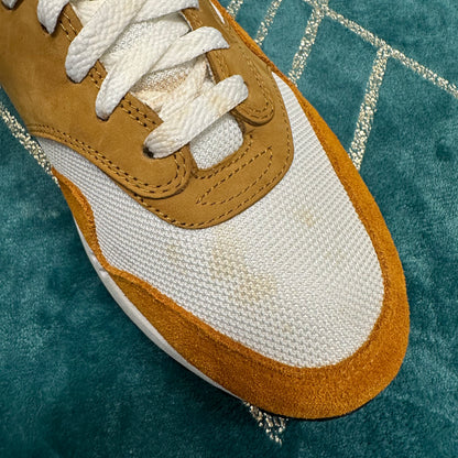 AIR MAX 1 MEDIUM CURRY UK9 *PRE-LOVED*