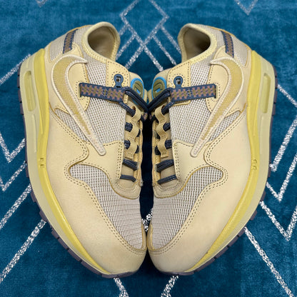 AIR MAX 1 TRAVIS SCOTT SATURN GOLD UK7.5 *PRE-LOVED*