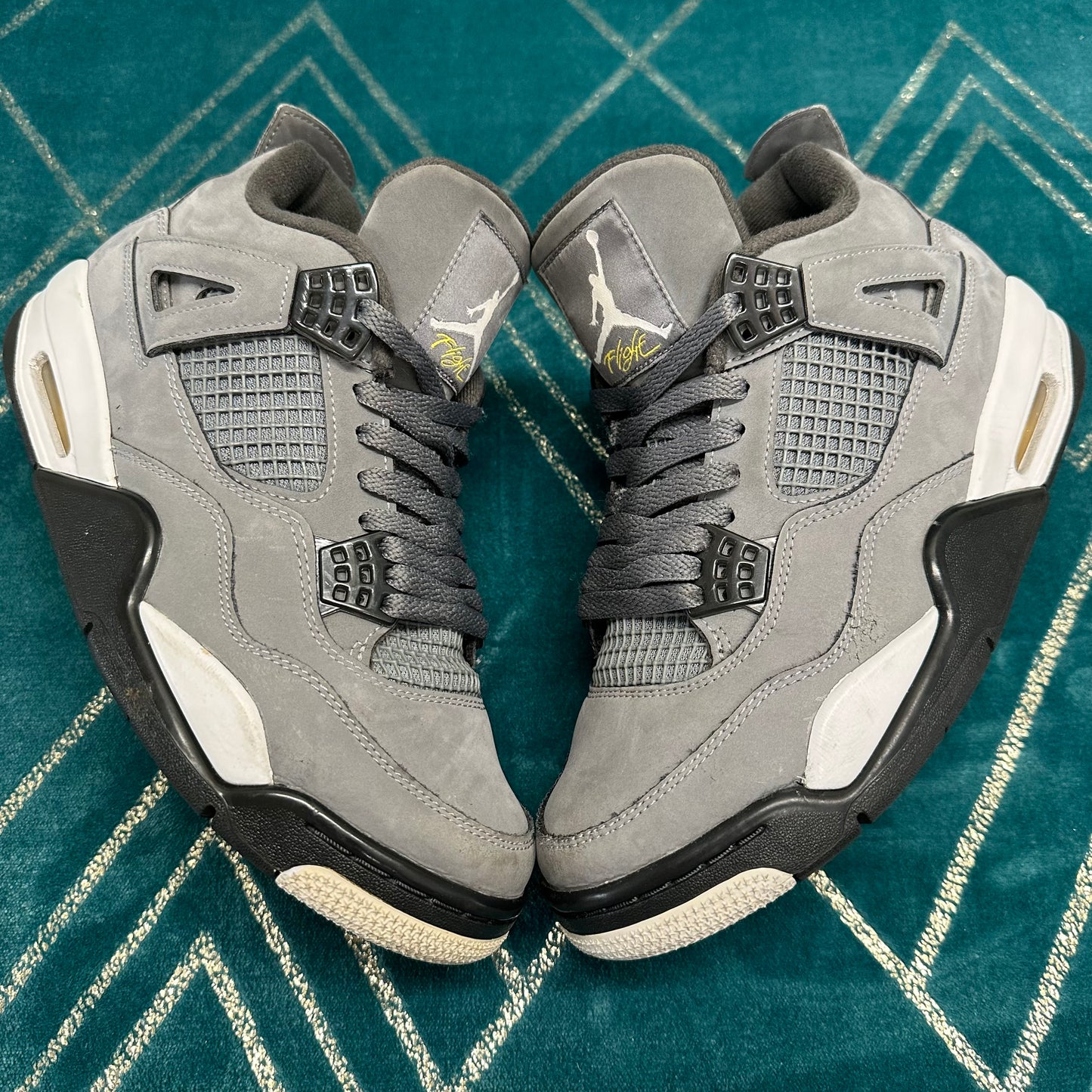 AIR JORDAN 4 COOL GREY 2019 UK7 *PRE-LOVED*