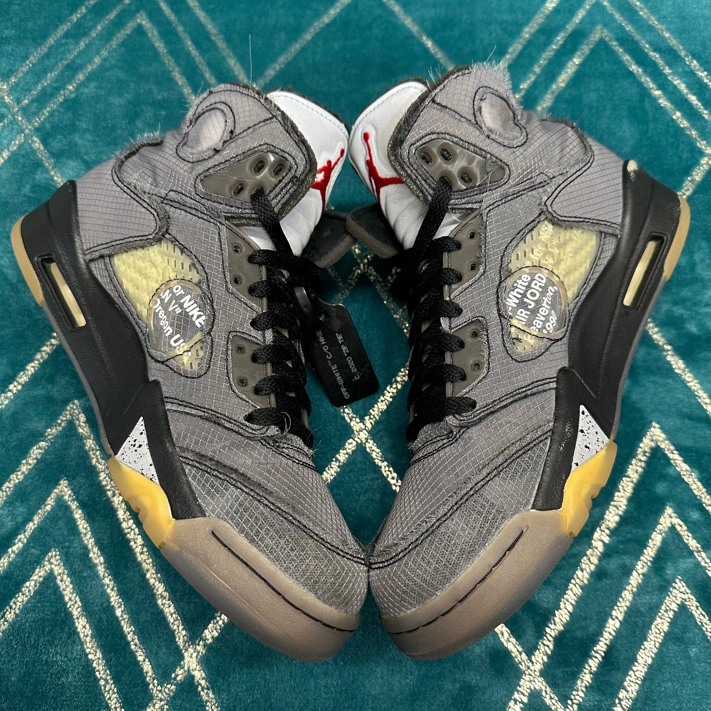 AIR JORDAN 5 OFF-WHITE MUSLIN UK7 *PRE-LOVED*