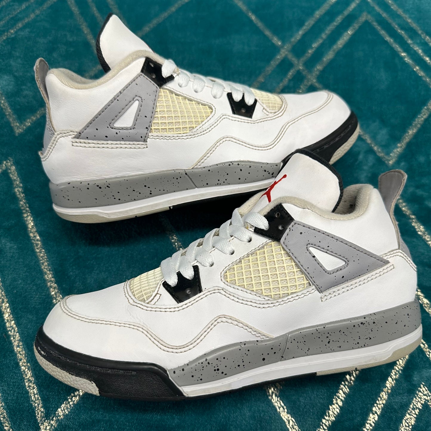 AIR JORDAN 4 WHITE CEMENT 2016 (PS) UK2.5 *PRE-LOVED*