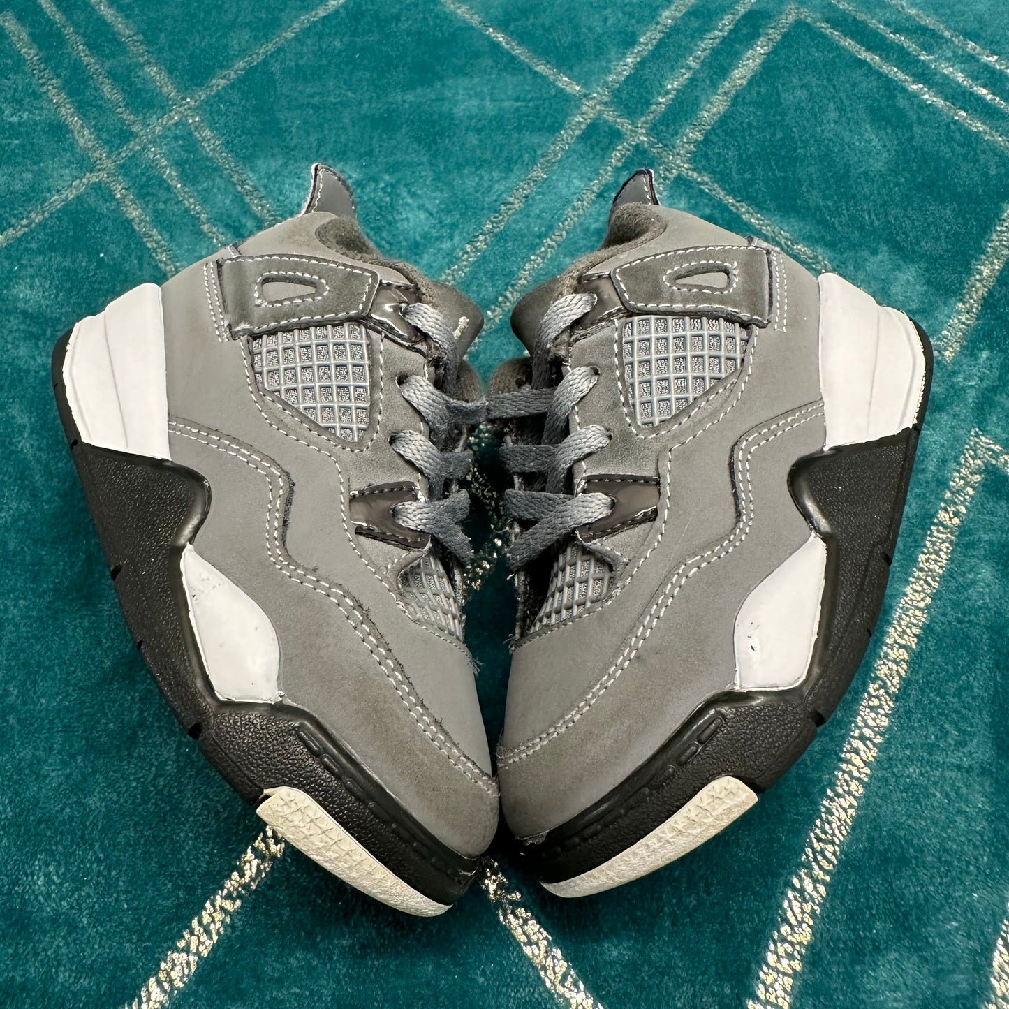 AIR JORDAN 4 COOL GREY 2019 (TD) UK6.5 *PRE-LOVED*