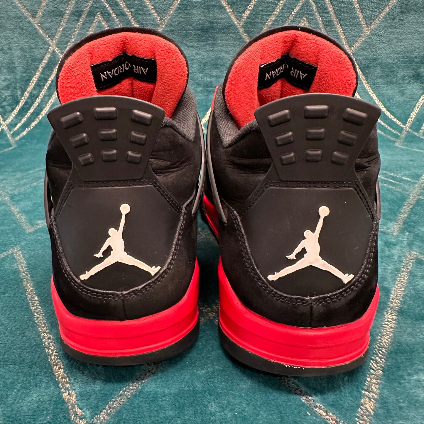 AIR JORDAN 4 RED THUNDER UK10 *PRE-LOVED*