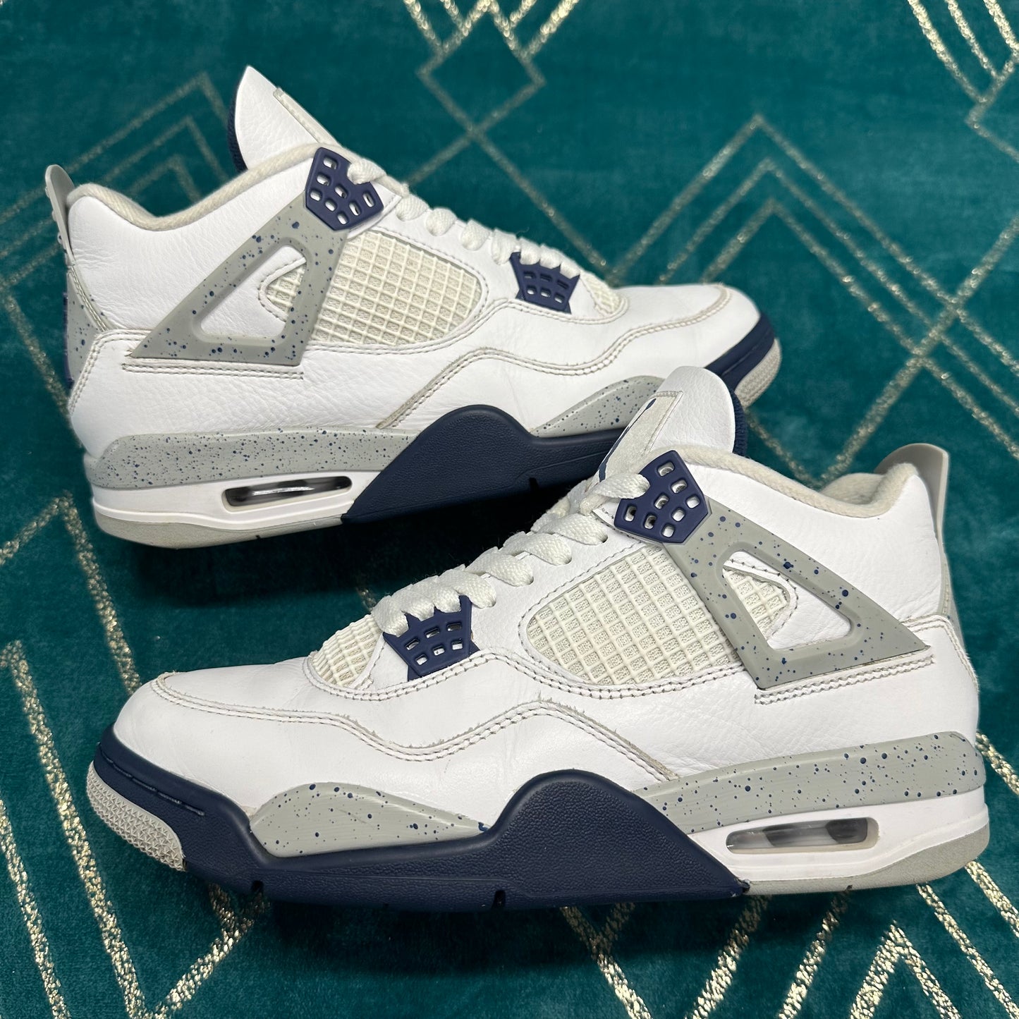 AIR JORDAN 4 MIDNIGHT NAVY UK7.5 *PRE-LOVED*