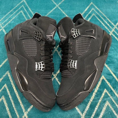 AIR JORDAN 4 BLACK CAT 2020 UK8.5 *PRE-LOVED*