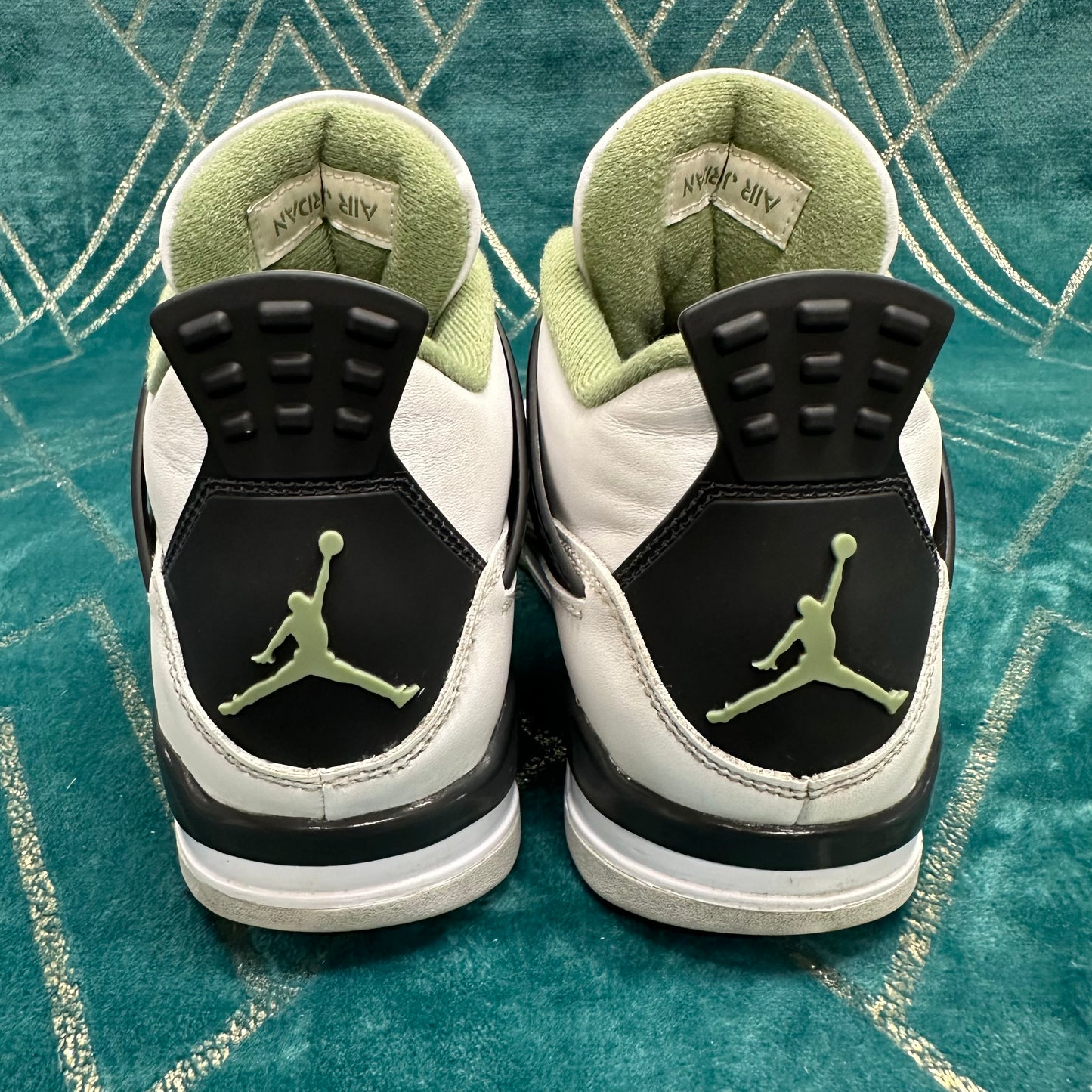 AIR JORDAN 4 SEAFOAM (W) UK8 *PRE-LOVED*