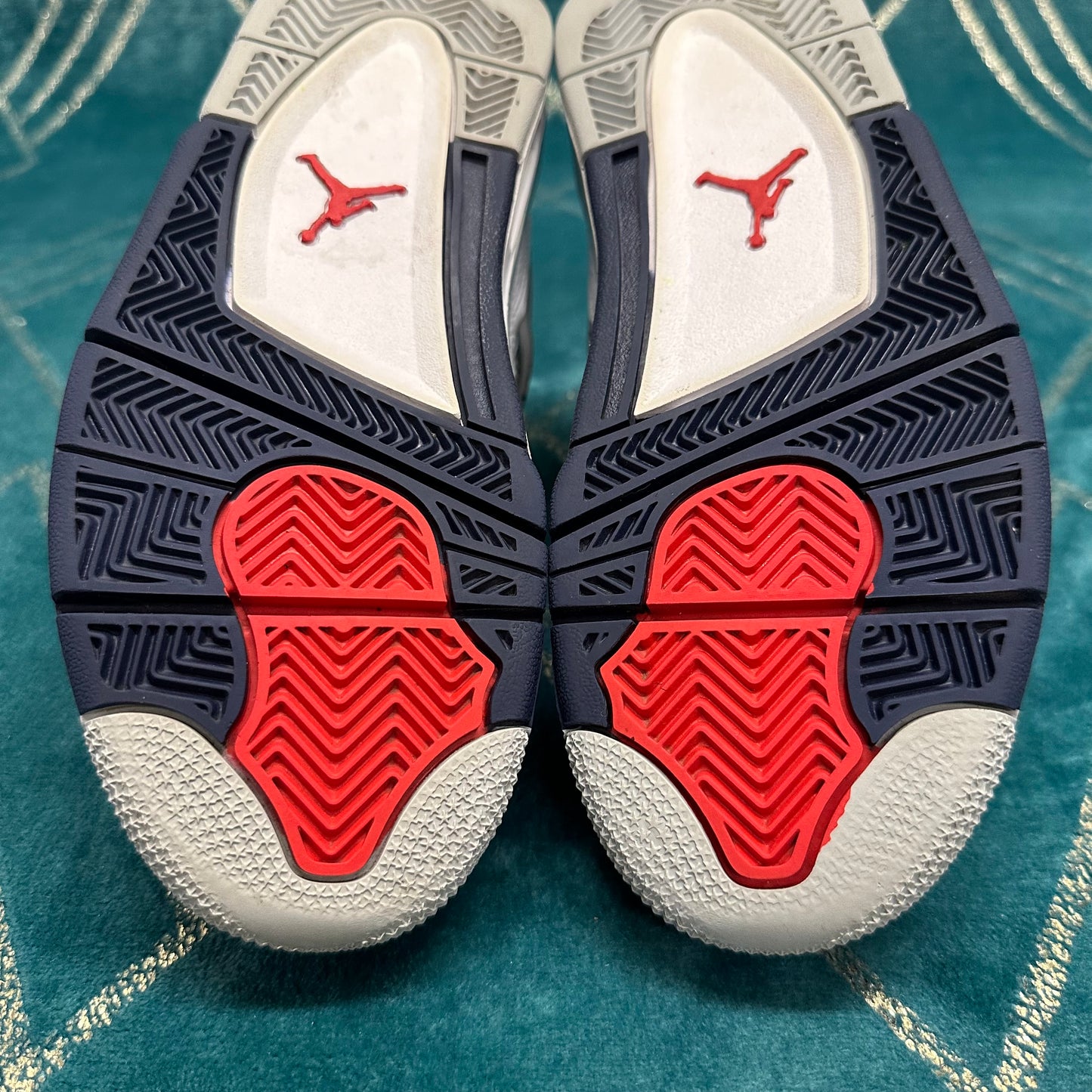 AIR JORDAN 4 MIDNIGHT NAVY (GS) UK3.5 *PRE-LOVED*