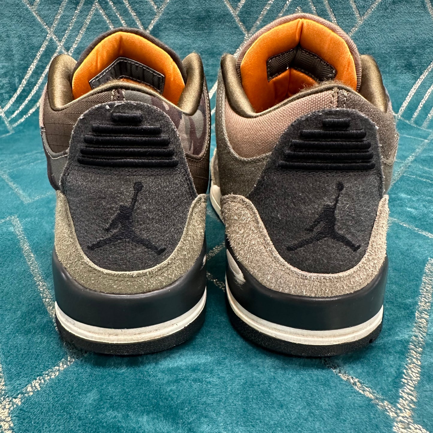 AIR JORDAN 3 PATCHWORK UK8 *PRE-LOVED*