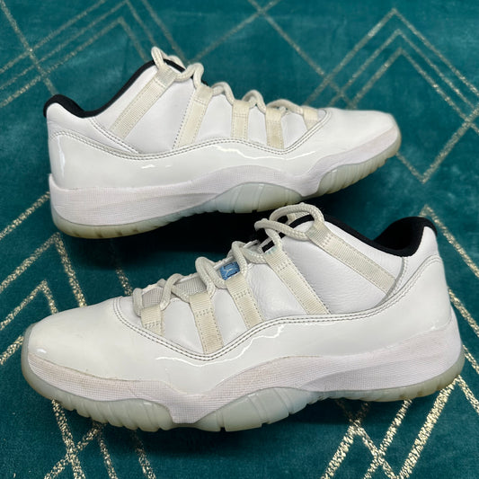 AIR JORDAN 11 LOW LEGEND BLUE UK7.5 *PRE-LOVED*